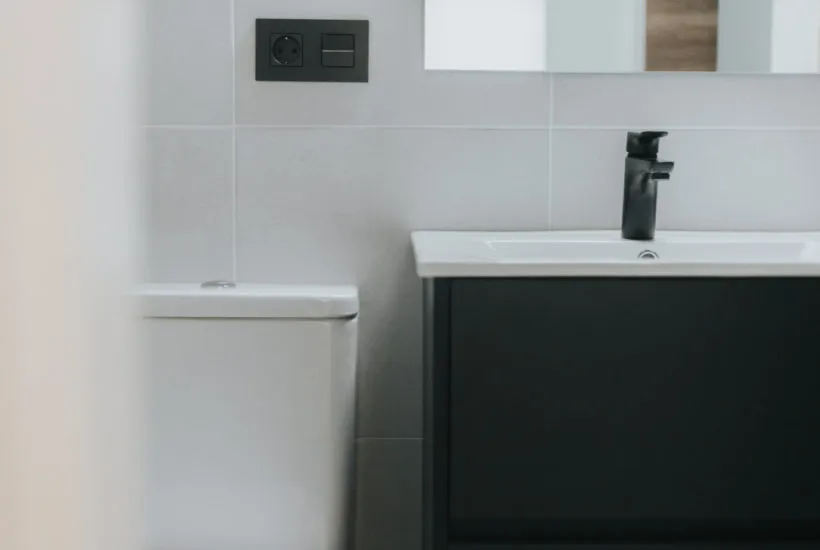 Lavabo de baño de Purple Suite
